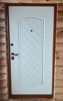 Внутренняя сторона двери